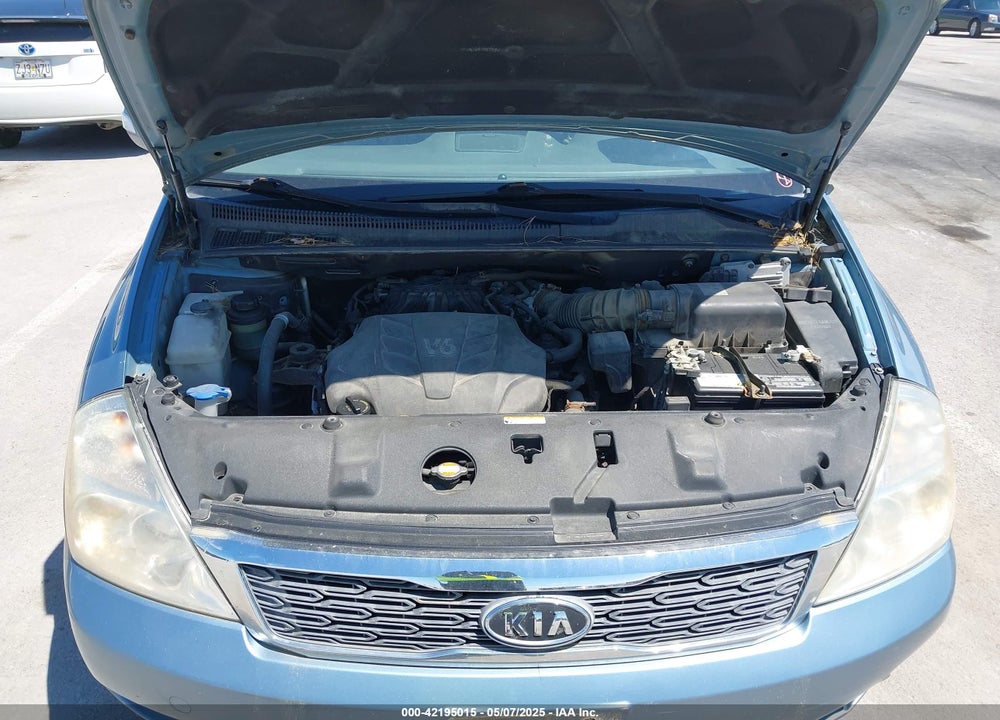 2011 KIA SEDONA EX VIN: KNDMH4C71B6374952