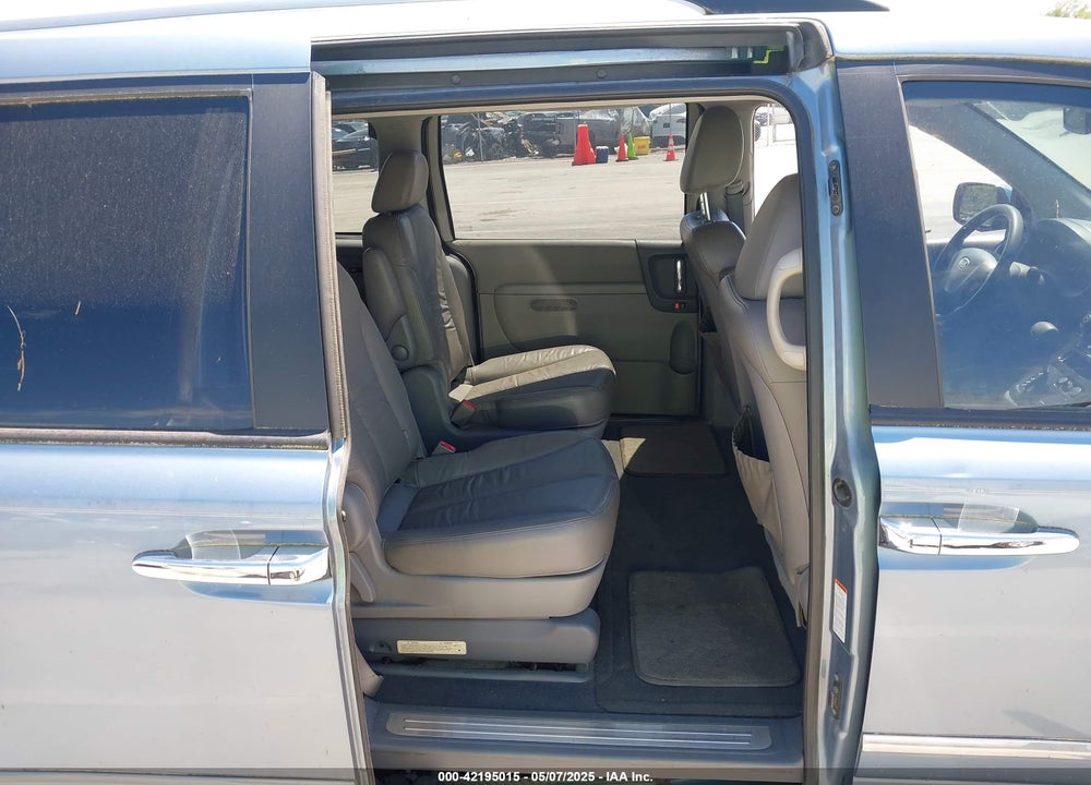 2011 KIA SEDONA EX VIN: KNDMH4C71B6374952