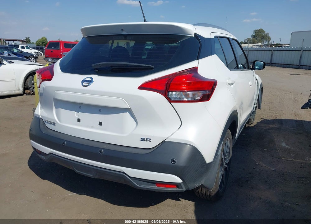 2020 NISSAN KICKS SR XTRONIC CVT VIN: 3N1CP5DV4LL485202