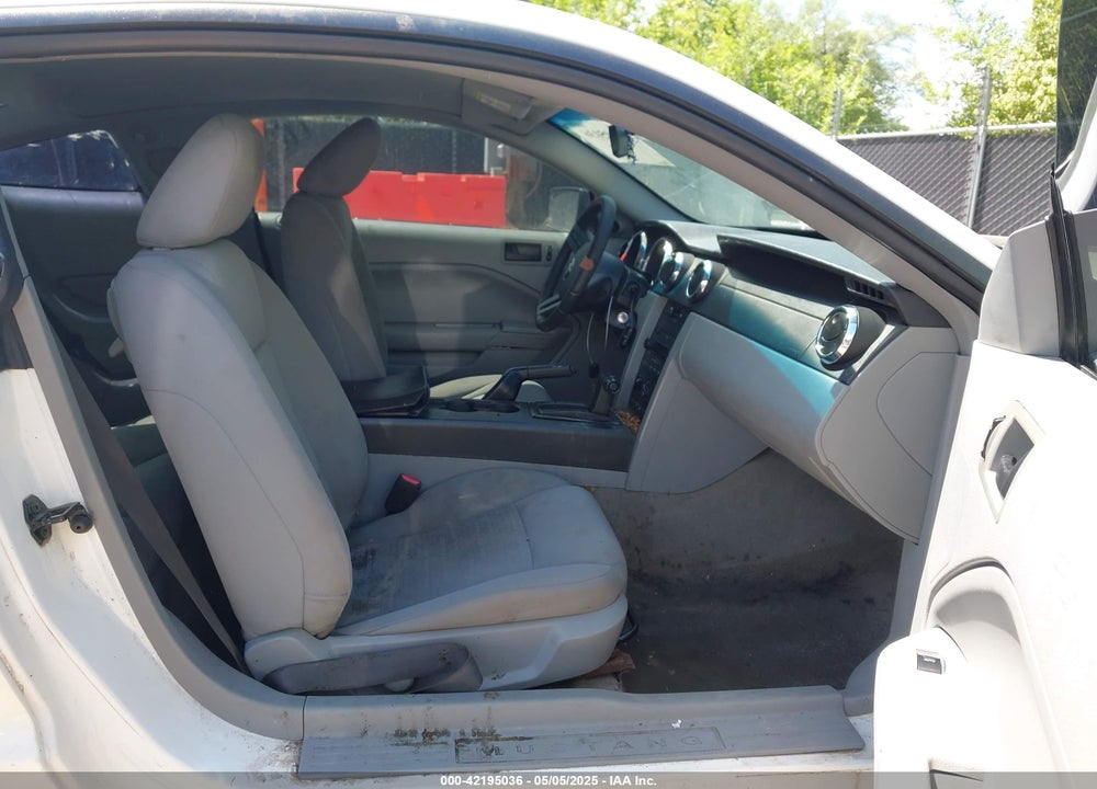 2007 FORD MUSTANG VIN: 1ZVFT80N575365456