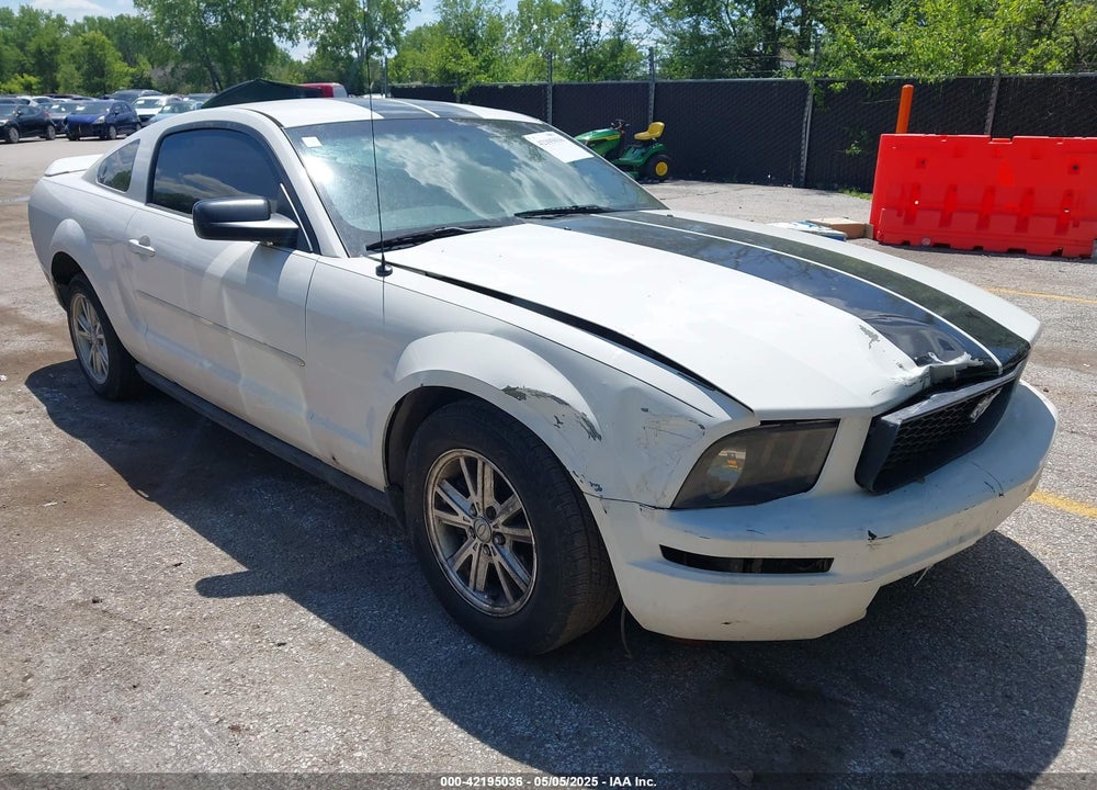 2007 FORD MUSTANG VIN: 1ZVFT80N575365456