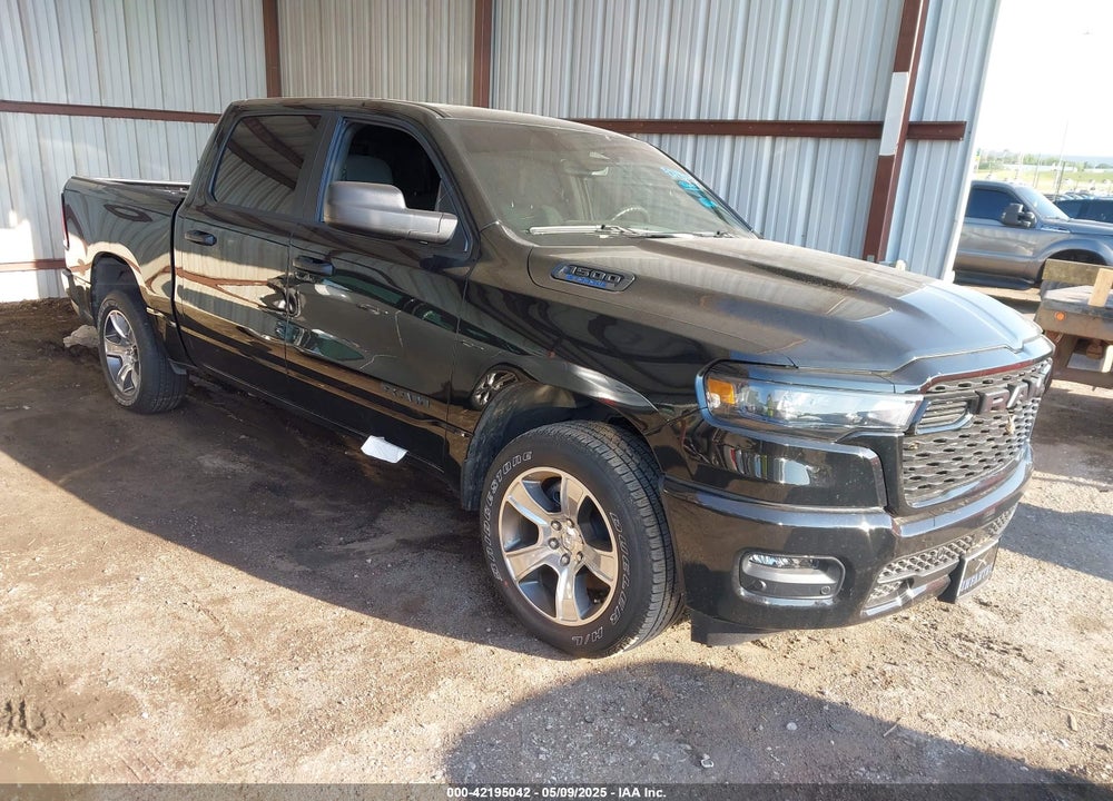 2025 RAM 1500 TRADESMAN  4X4 5'7 BOX VIN: 1C6RRFGG4SN605803