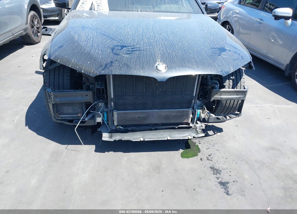 2019 BMW 530E IPERFORMANCE VIN: WBAJA9C53KB388858