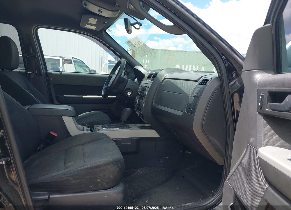 2009 FORD ESCAPE VIN: 1FMCU93G79KC20599