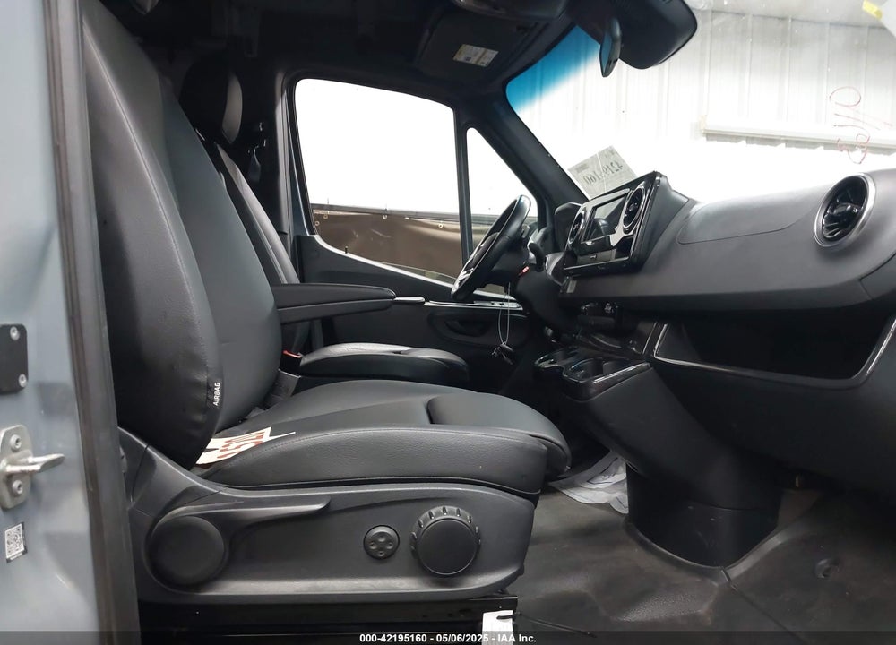 2023 WINNEBAGO REVEL VIN: W1W4EBVYXMP428981