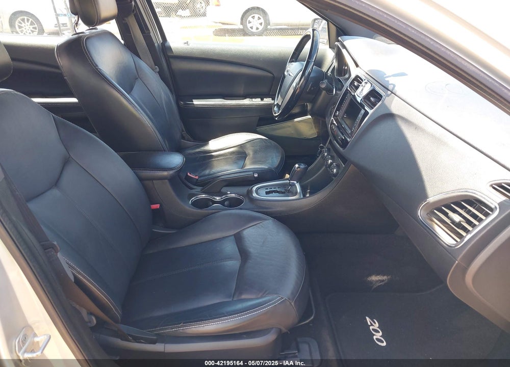2011 CHRYSLER 200 LIMITED VIN: 1C3BC2FB8BN580435