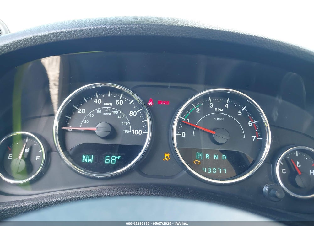 2011 JEEP WRANGLER / VIN: 1J4AA2D13BL574247