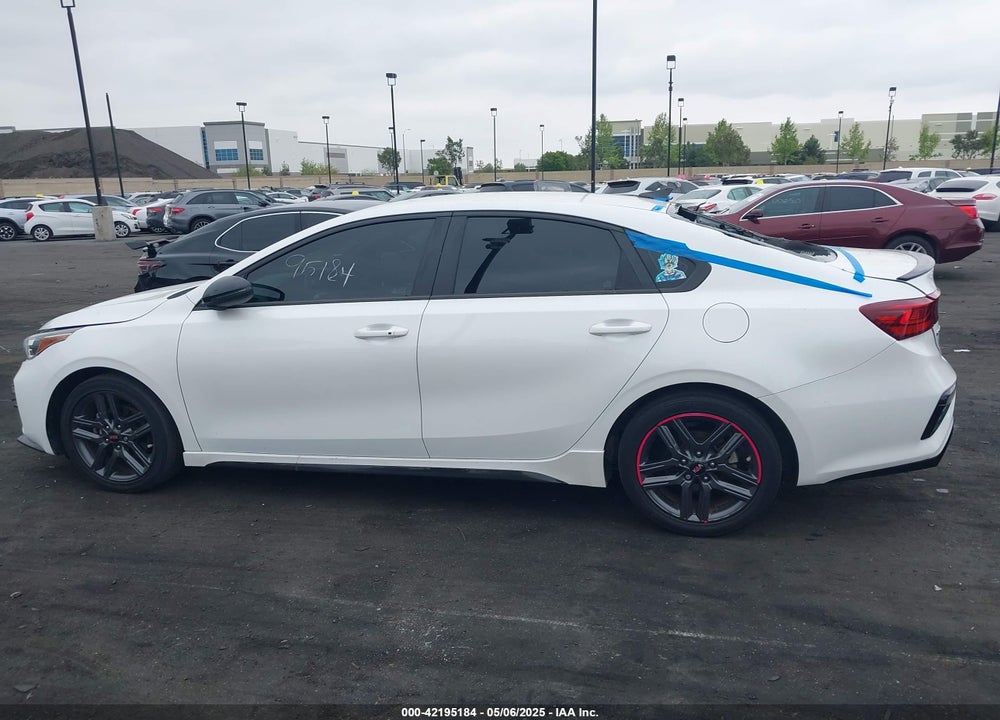 2021 KIA FORTE VIN: 3KPF34AD4ME301846