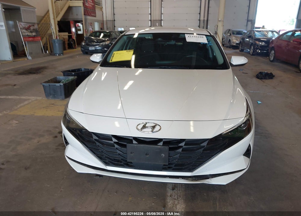 2022 HYUNDAI ELANTRA VIN: 5NPLS4AG9NH054627