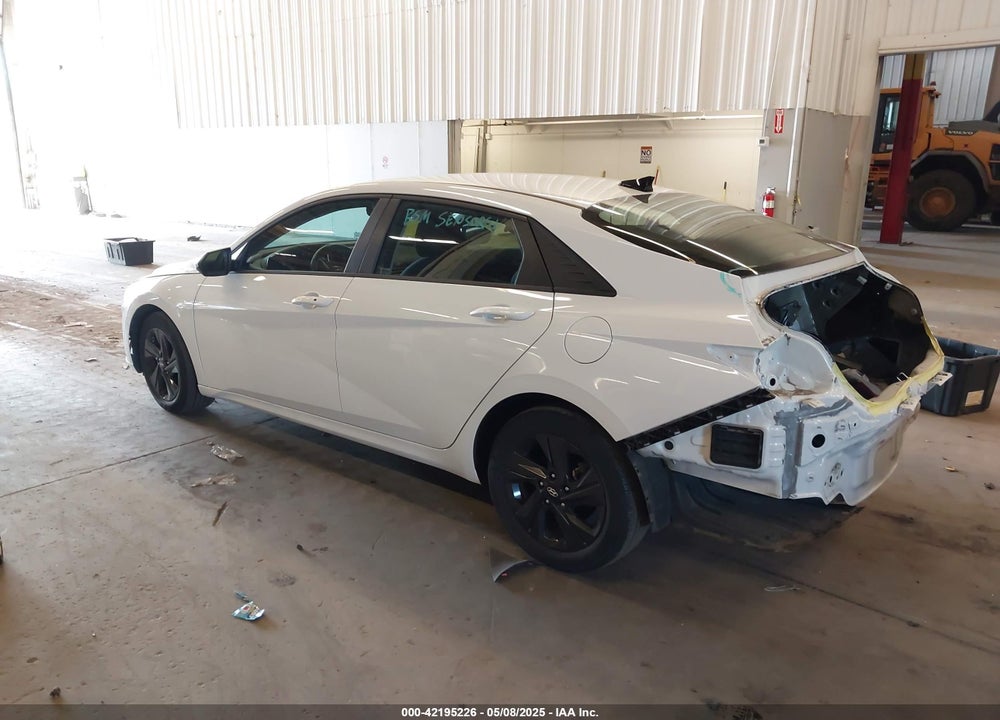 2022 HYUNDAI ELANTRA VIN: 5NPLS4AG9NH054627