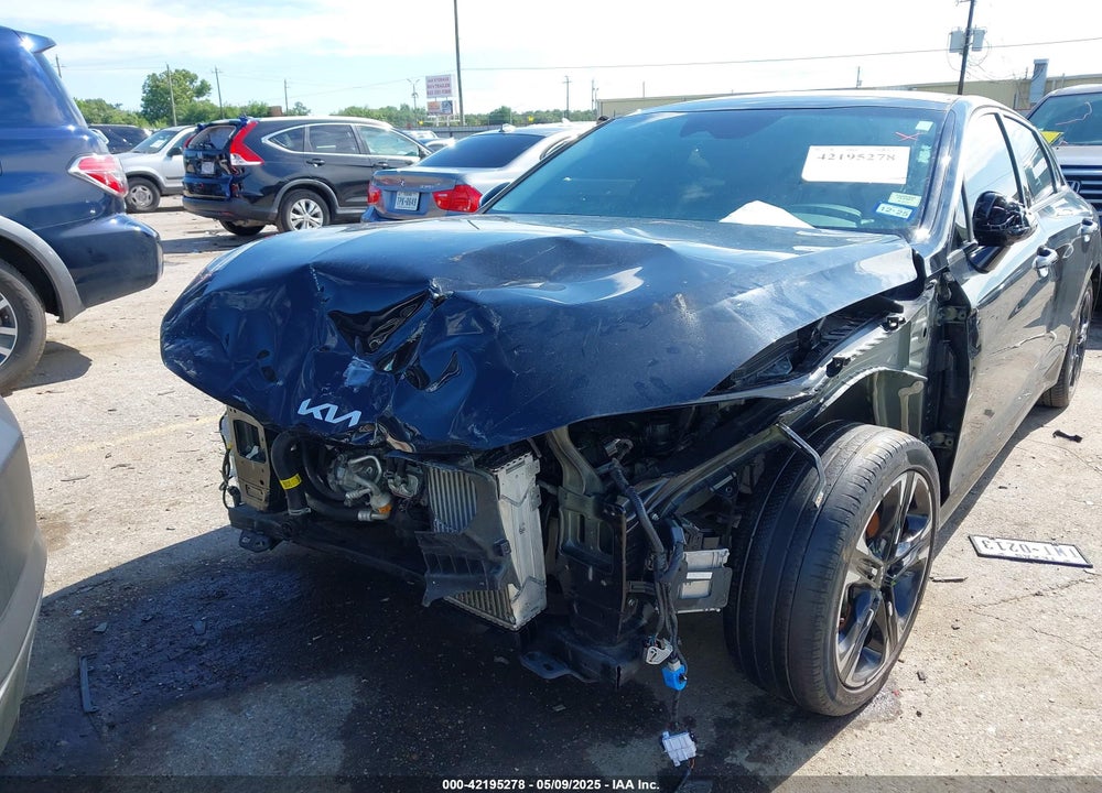 2024 KIA K5 VIN: 5XXG64J25RG260250