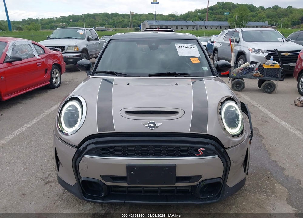2022 MINI HARDTOP COOPER S VIN: WMW53DK0XN2R38274