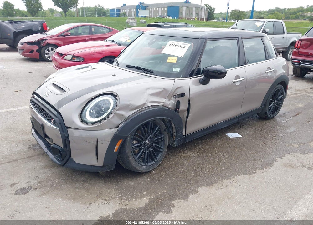 2022 MINI HARDTOP COOPER S VIN: WMW53DK0XN2R38274