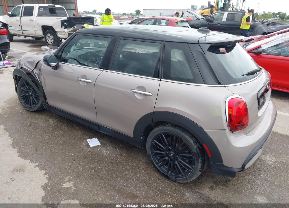 2022 MINI HARDTOP COOPER S VIN: WMW53DK0XN2R38274