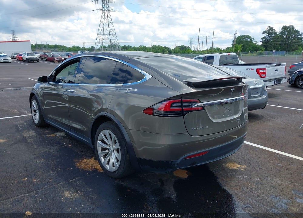 2016 TESLA MODEL X VIN: 5YJXCAE26GF008007