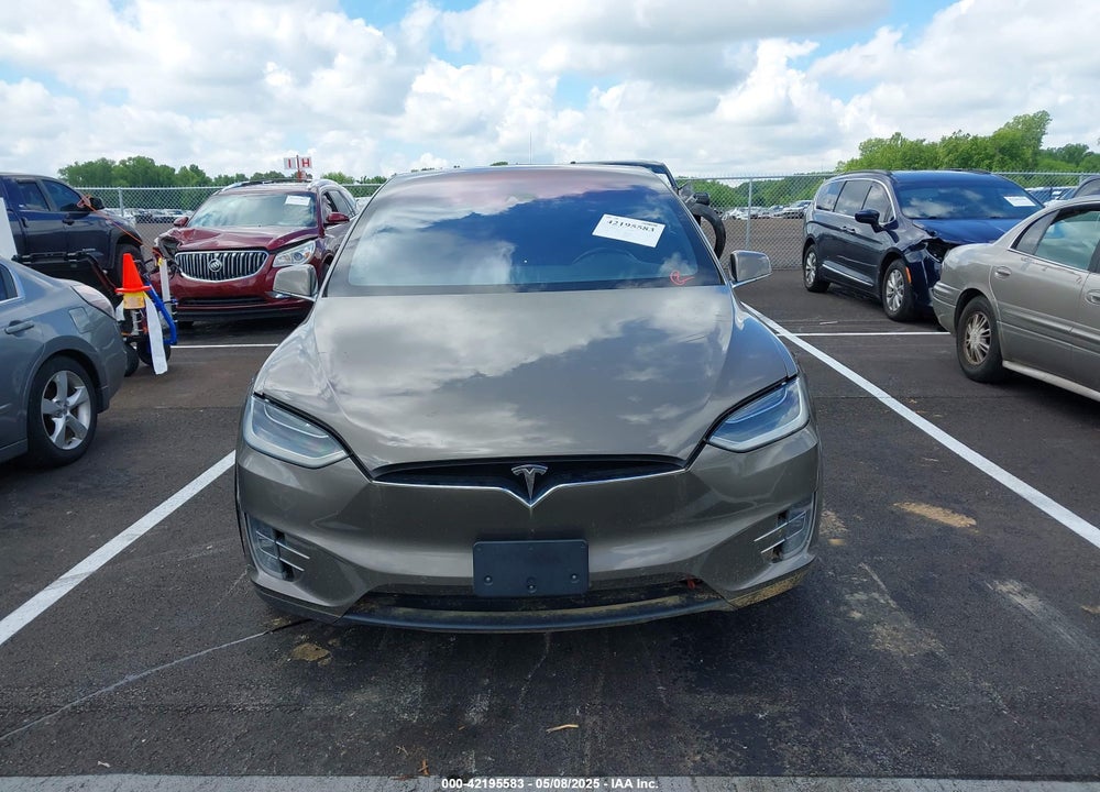 2016 TESLA MODEL X VIN: 5YJXCAE26GF008007