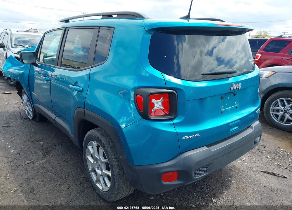2022 JEEP RENEGADE LATITUDE 4X4 VIN: ZACNJDB1XNPN66679
