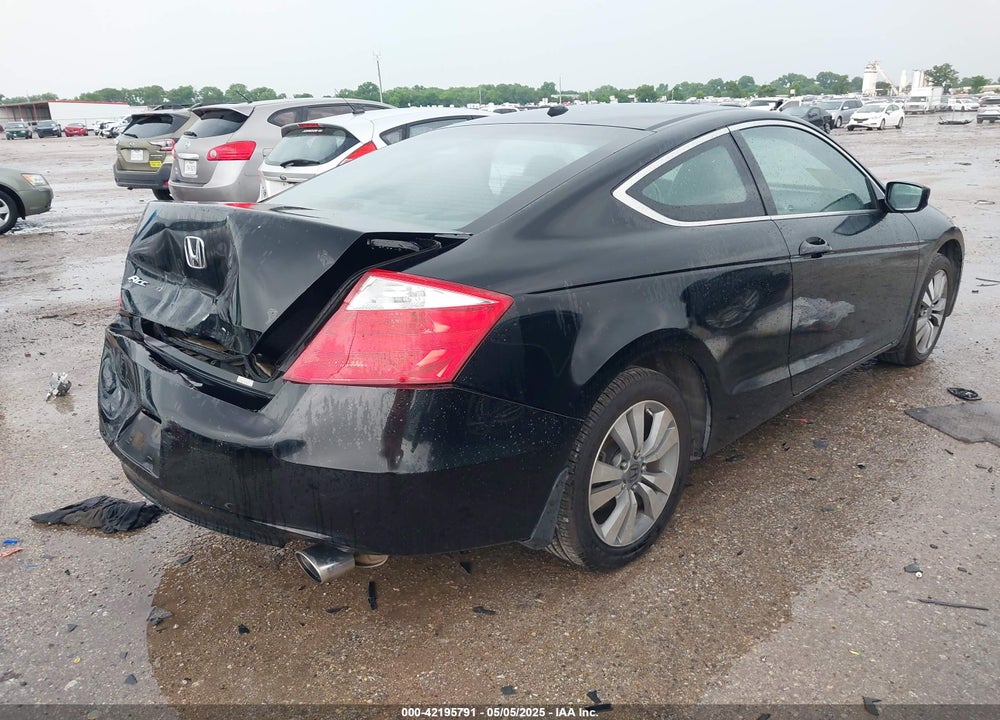 2009 HONDA ACCORD VIN: 1HGCS12839A023958