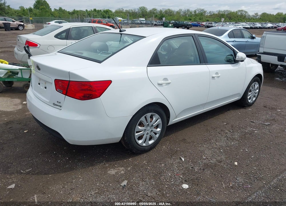 2010 KIA FORTE EX VIN: KNAFU4A22A5292290