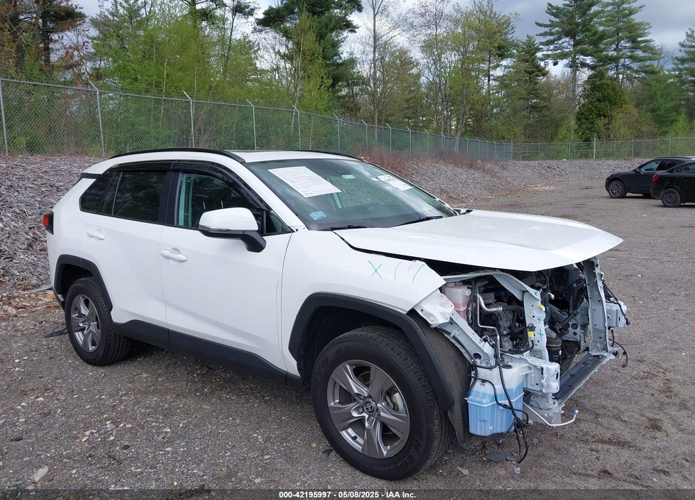 2024 TOYOTA RAV4 XLE VIN: 2T3P1RFV9RC396250