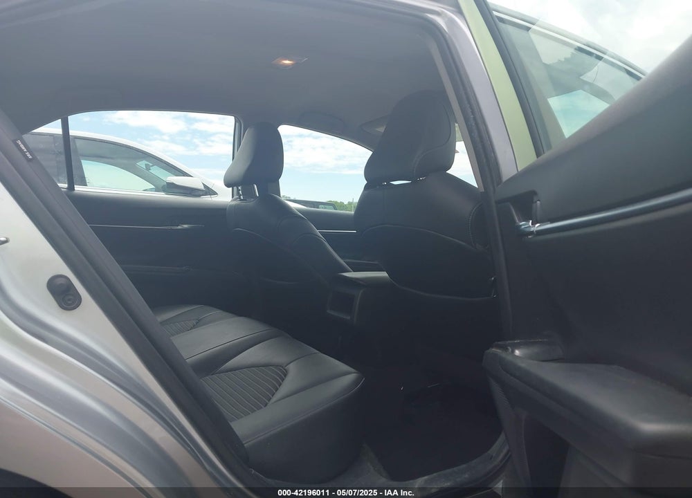 2020 TOYOTA CAMRY SE VIN: 4T1G11AK0LU924187