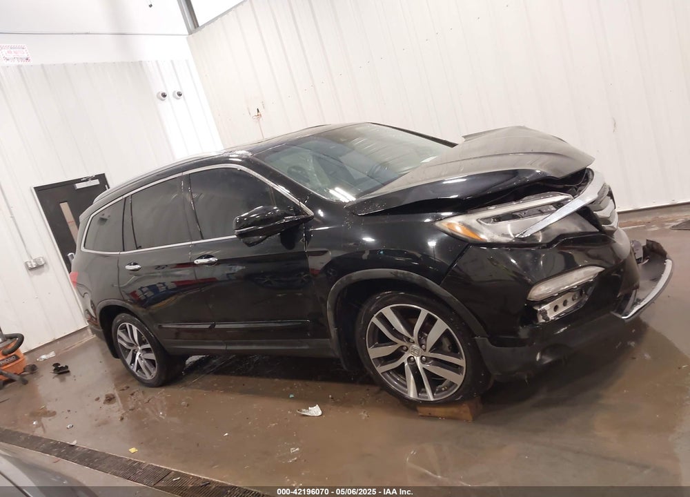 2018 HONDA PILOT VIN: 5FNYF6H94JB025087