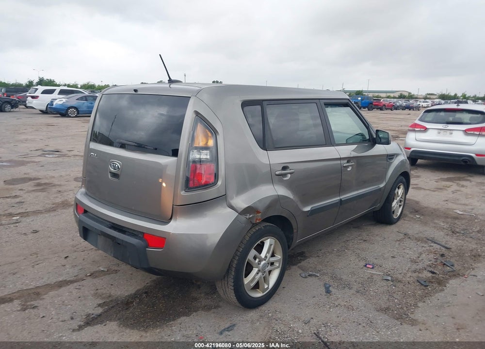 2011 KIA SOUL VIN: KNDJT2A21B7250428