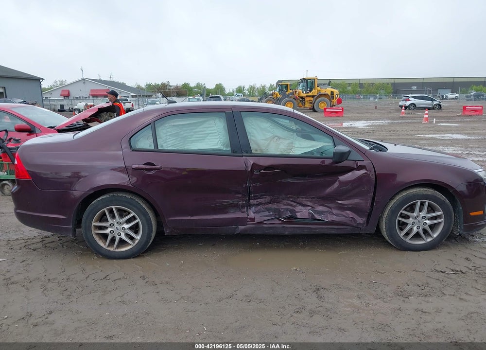 2011 FORD FUSION VIN: 3FAHP0GAXBR240047