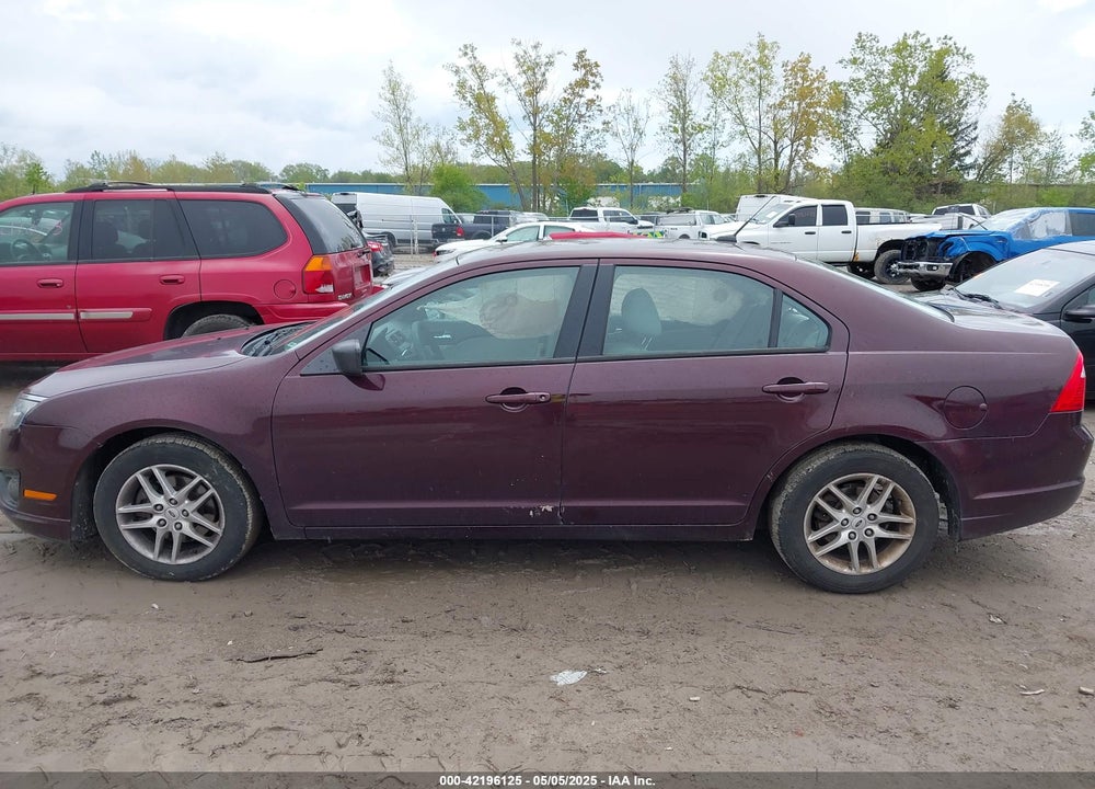2011 FORD FUSION VIN: 3FAHP0GAXBR240047