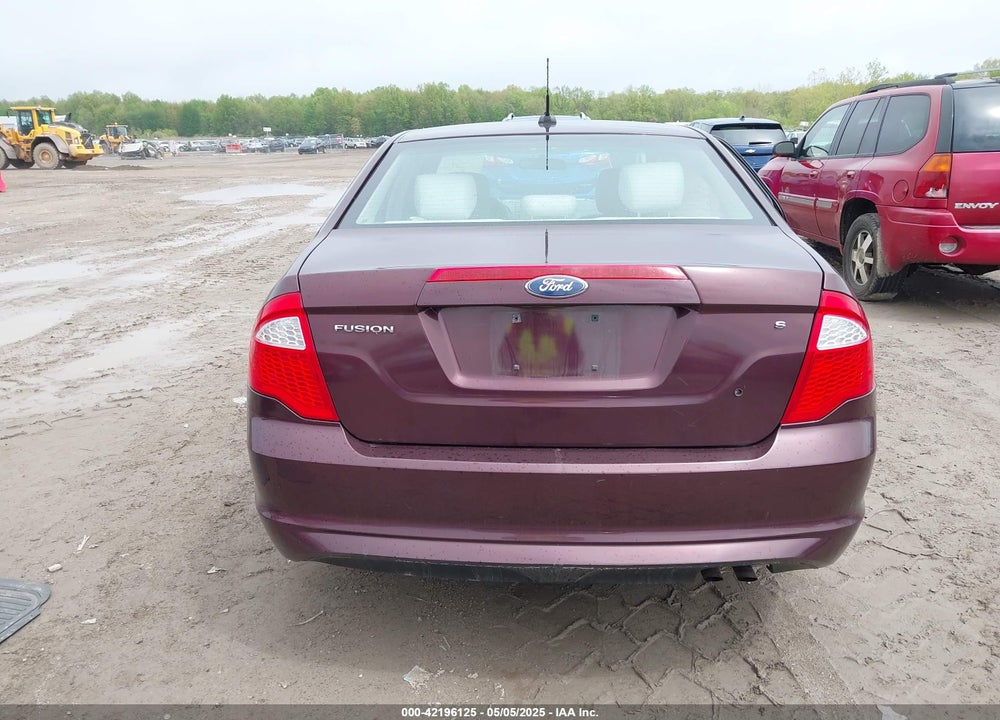 2011 FORD FUSION VIN: 3FAHP0GAXBR240047