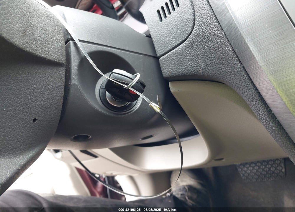 2011 FORD FUSION VIN: 3FAHP0GAXBR240047