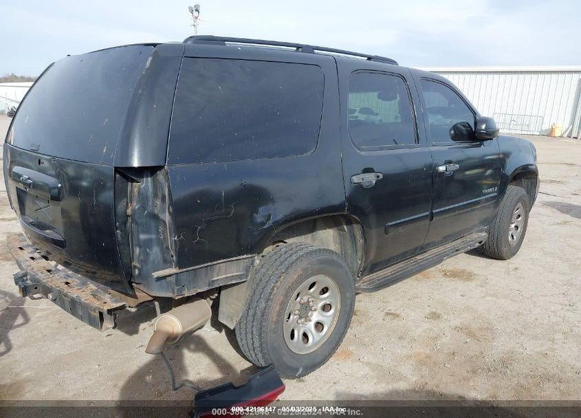 2007 CHEVROLET TAHOE VIN: 1GNFC13C17R323757