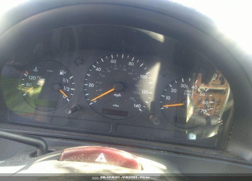 2001 MERCEDES-BENZ ML 320 VIN: 4JGAB54E11A255152