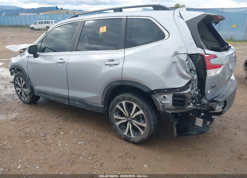2021 SUBARU FORESTER VIN: JF2SKASC5MH431586