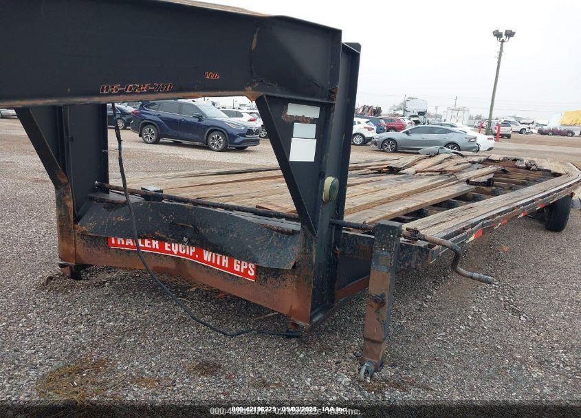 2000 GOOSENECK CSC USA TRAILER VIN: 5Z0GN3024BP003184