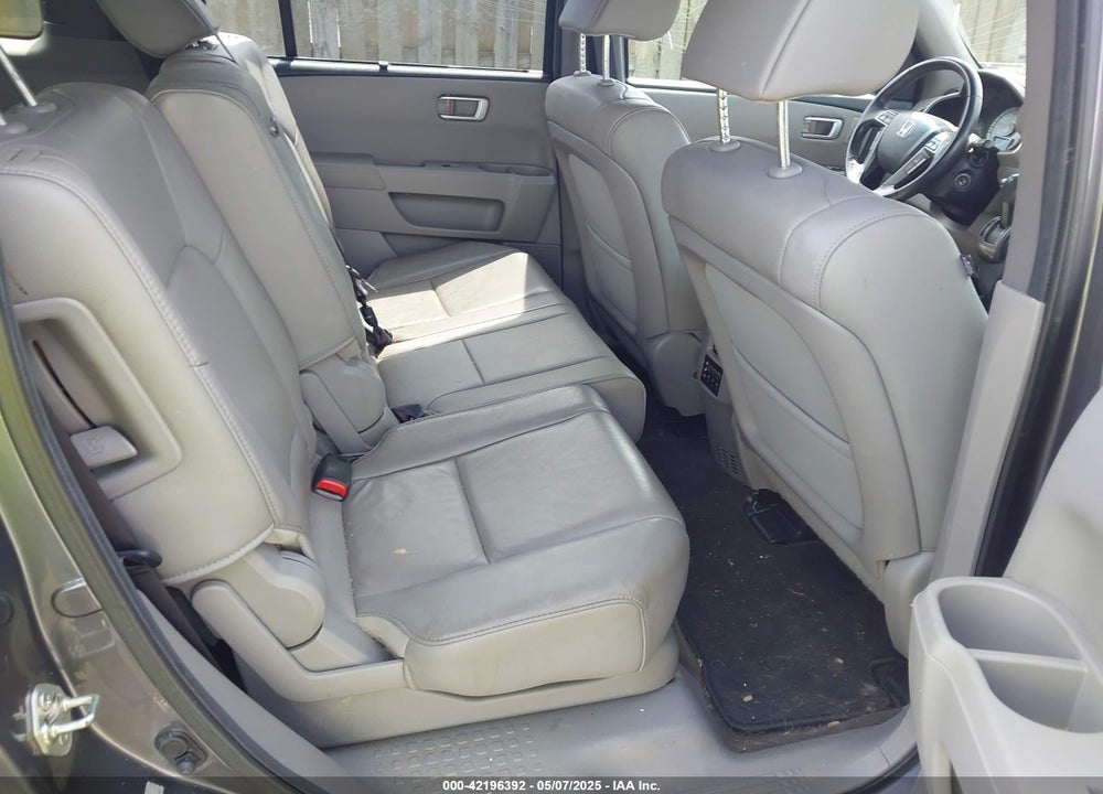 2014 HONDA PILOT VIN: 5FNYF3H92EB004646