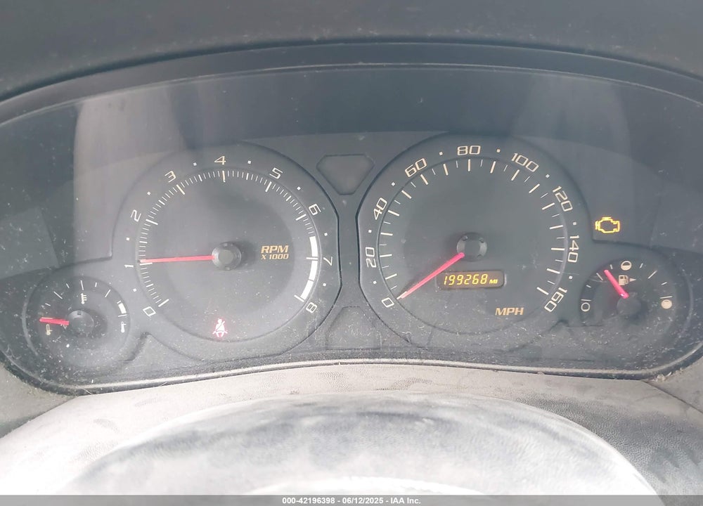 2004 CADILLAC SRX V8 VIN: 1GYDE63AX40107292