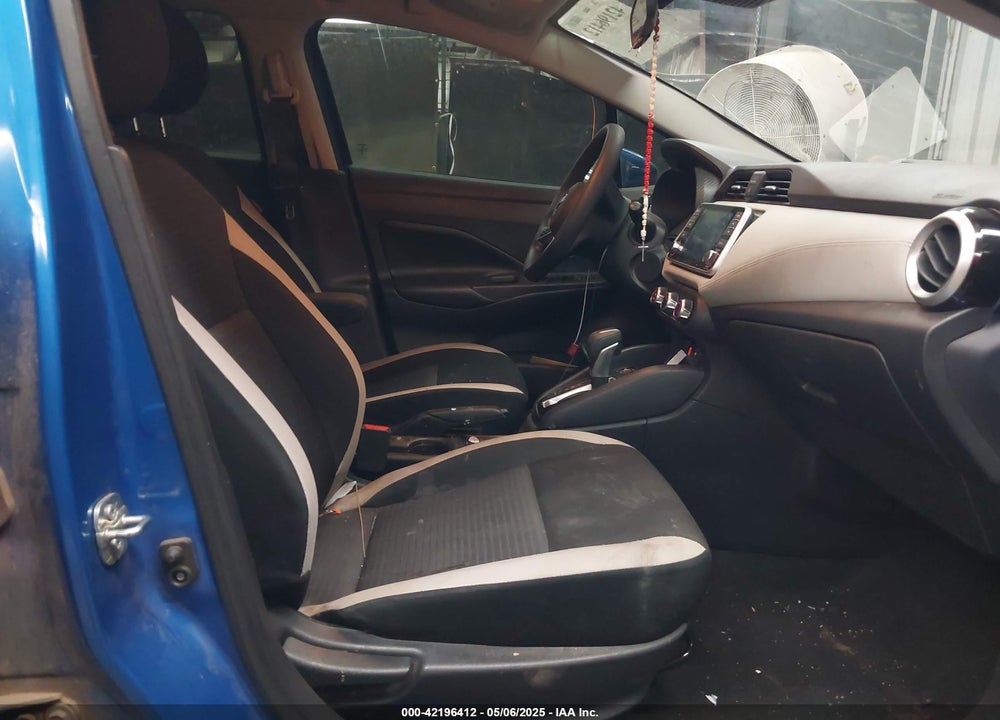 2020 NISSAN VERSA SV XTRONIC CVT VIN: 3N1CN8EV1LL911076