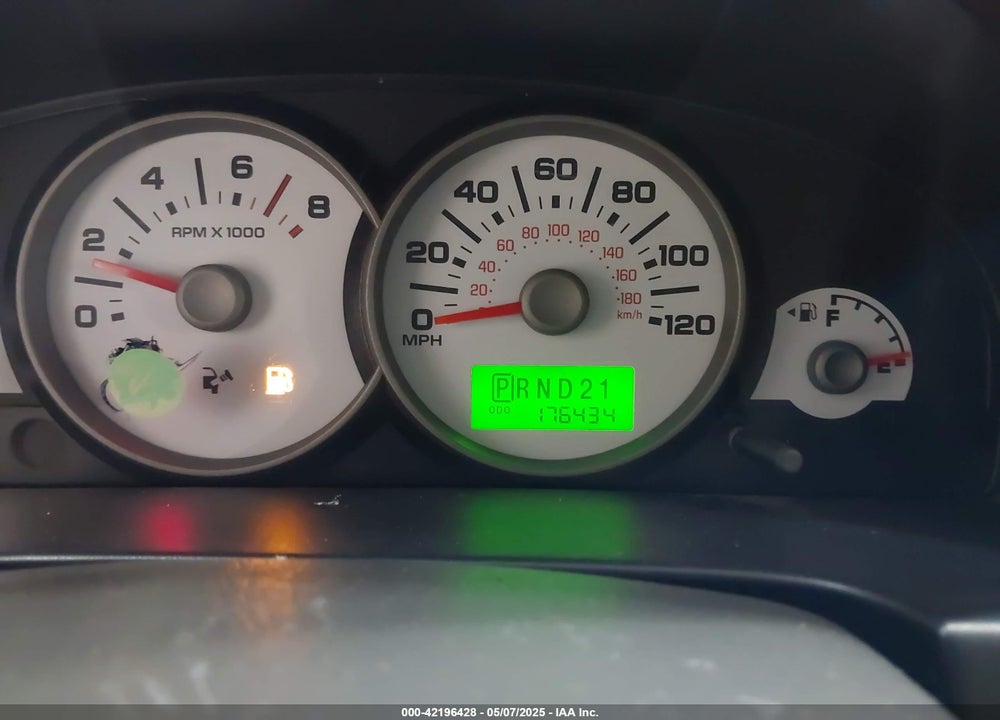 2006 FORD ESCAPE VIN: 1FMYU93196KC43833