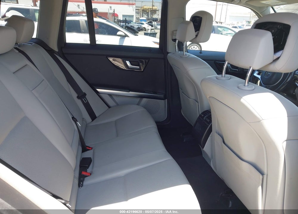 2014 MERCEDES-BENZ GLK VIN: WDCGG5HB7EG222301
