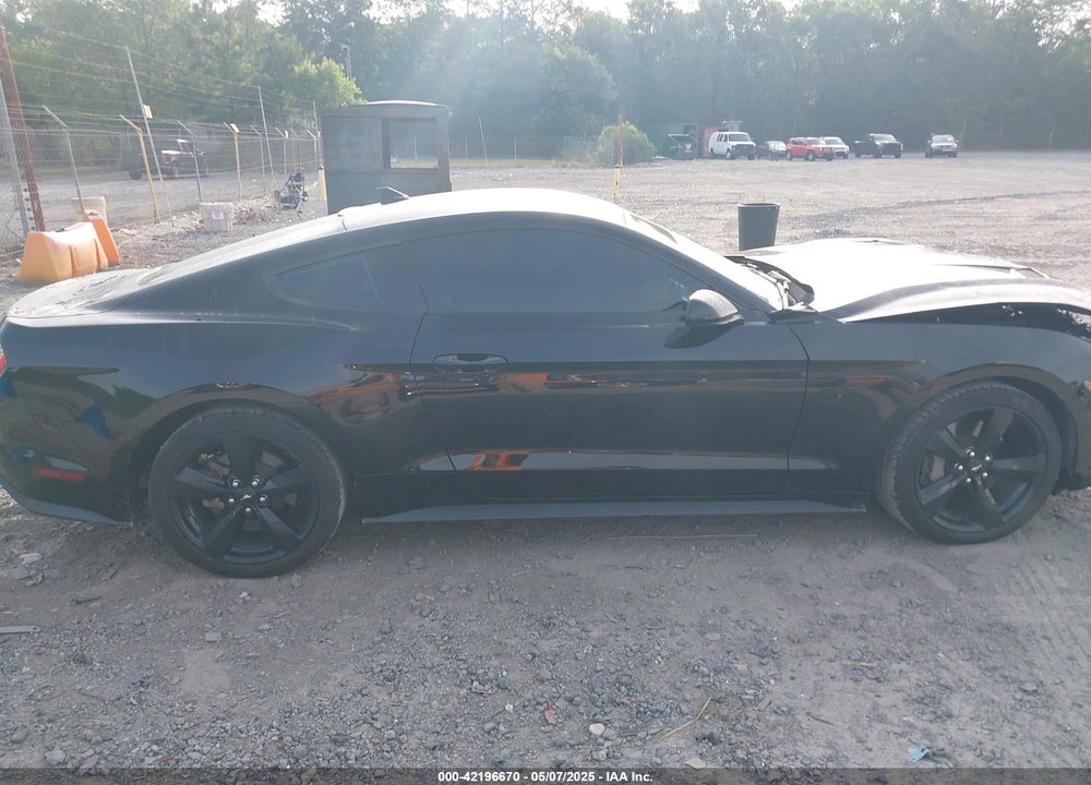 2021 FORD MUSTANG VIN: 1FA6P8CF1M5137340