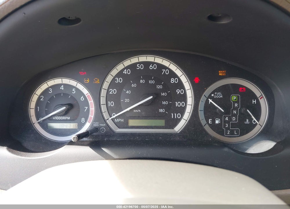 2004 TOYOTA SIENNA XLE/XLE LIMITED VIN: 5TDZA22C64S093696
