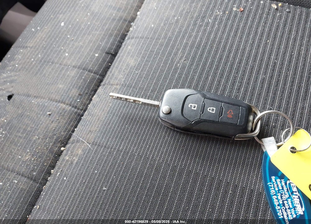 2019 FORD F-150 XL VIN: 1FTFX1E52KKE30877