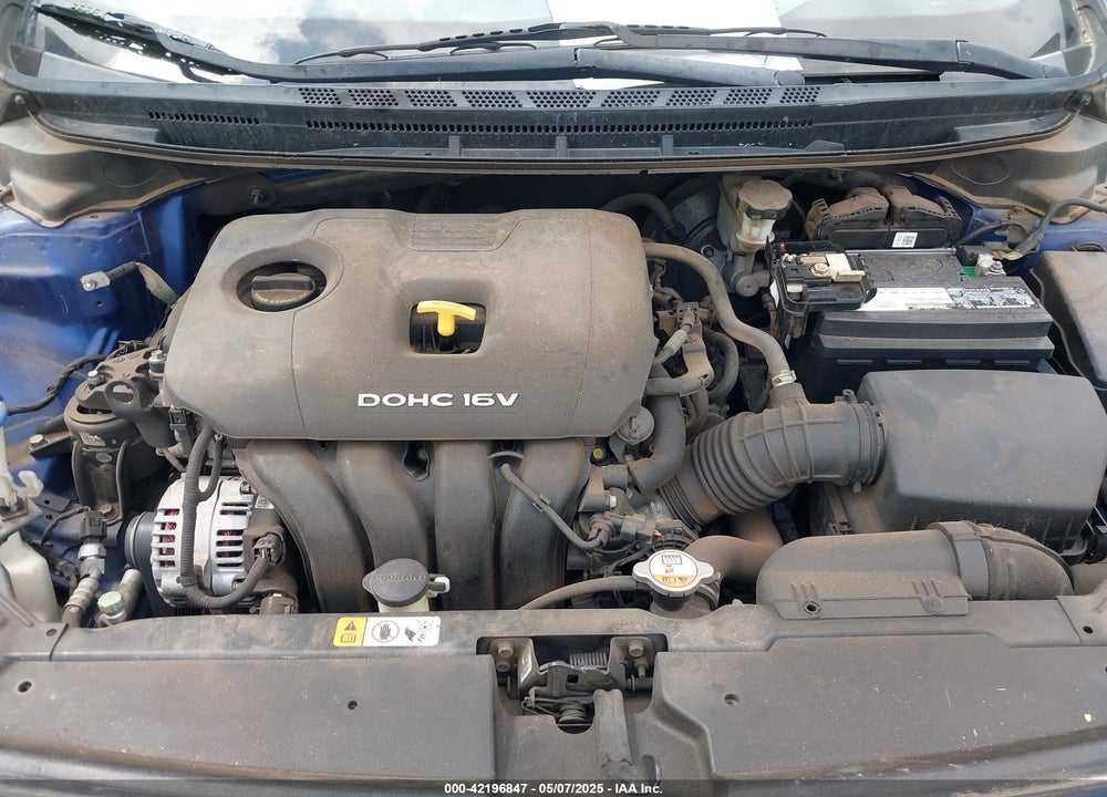2017 KIA FORTE VIN: 3KPFK4A72HE015982