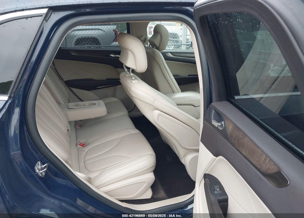 2018 LINCOLN MKC VIN: 5LMCJ3D91JUL28728