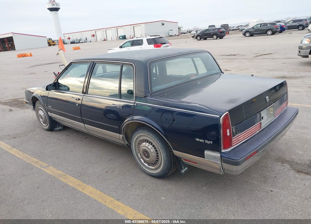 1989 OLDSMOBILE 98 VIN: 1G3CW54C2K1333343