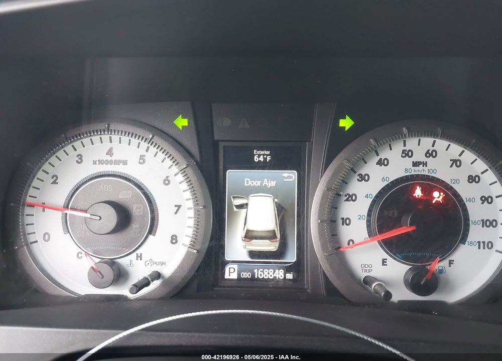 2017 TOYOTA SIENNA SE 8 PASSENGER VIN: 5TDXZ3DC9HS771012