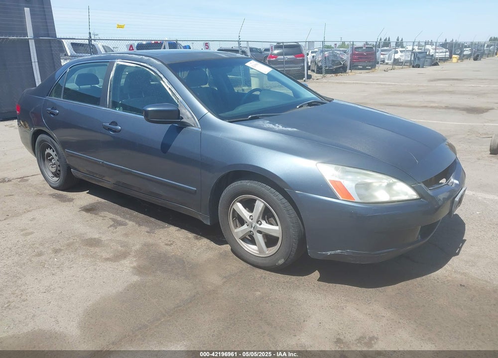 2004 HONDA ACCORD VIN: JHMCM56664C038412