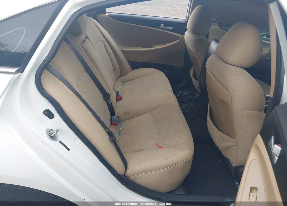2012 HYUNDAI SONATA VIN: 5NPEB4AC7CH376749
