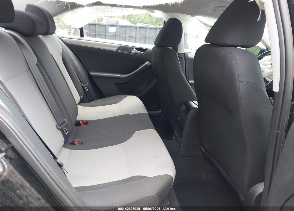 2017 VOLKSWAGEN JETTA 1.4T S VIN: 3VW2B7AJ2HM283638